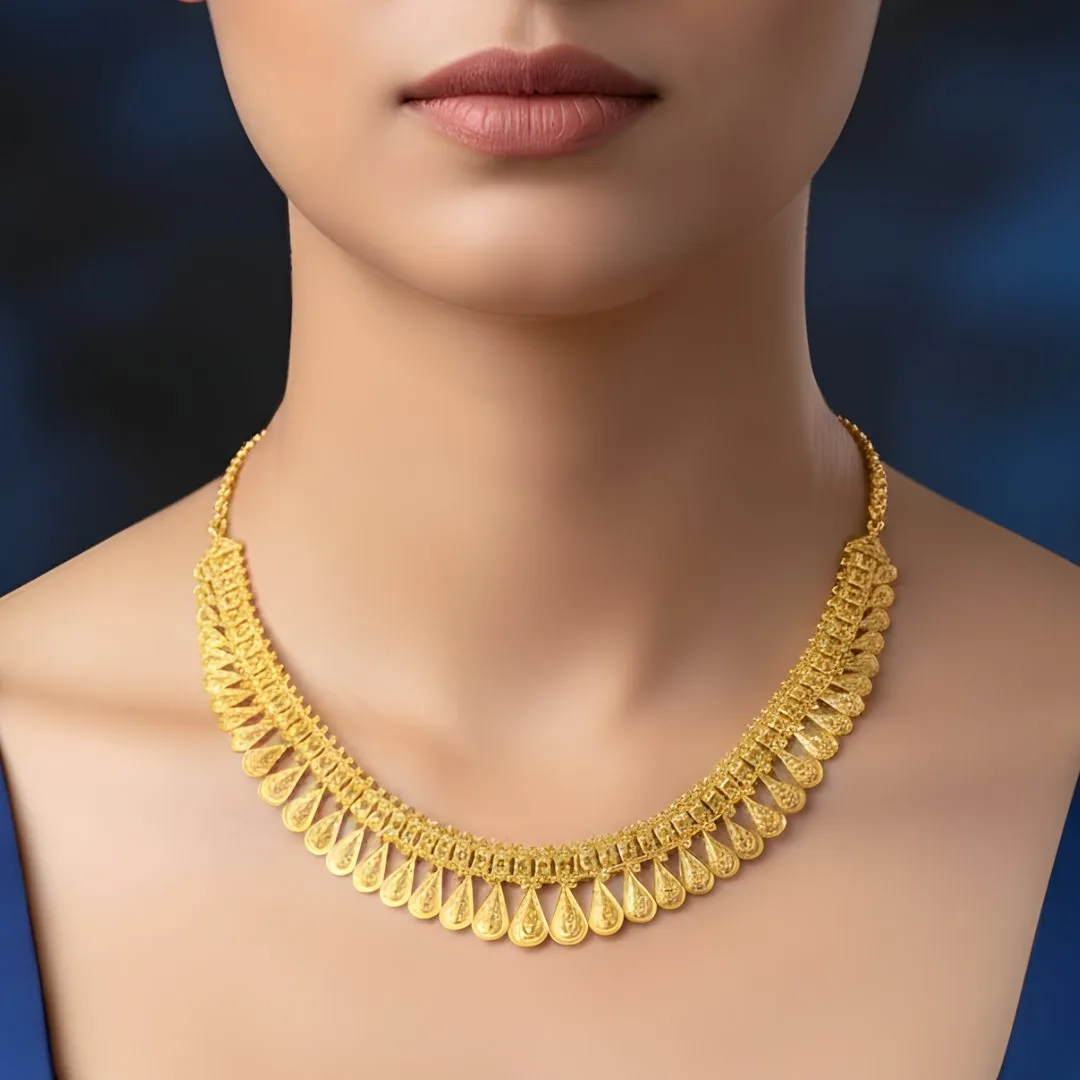 Necklace 9, view 2