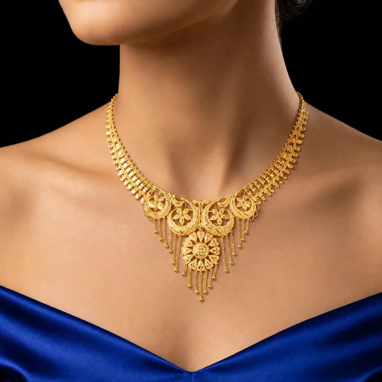 Necklace 6, view 2