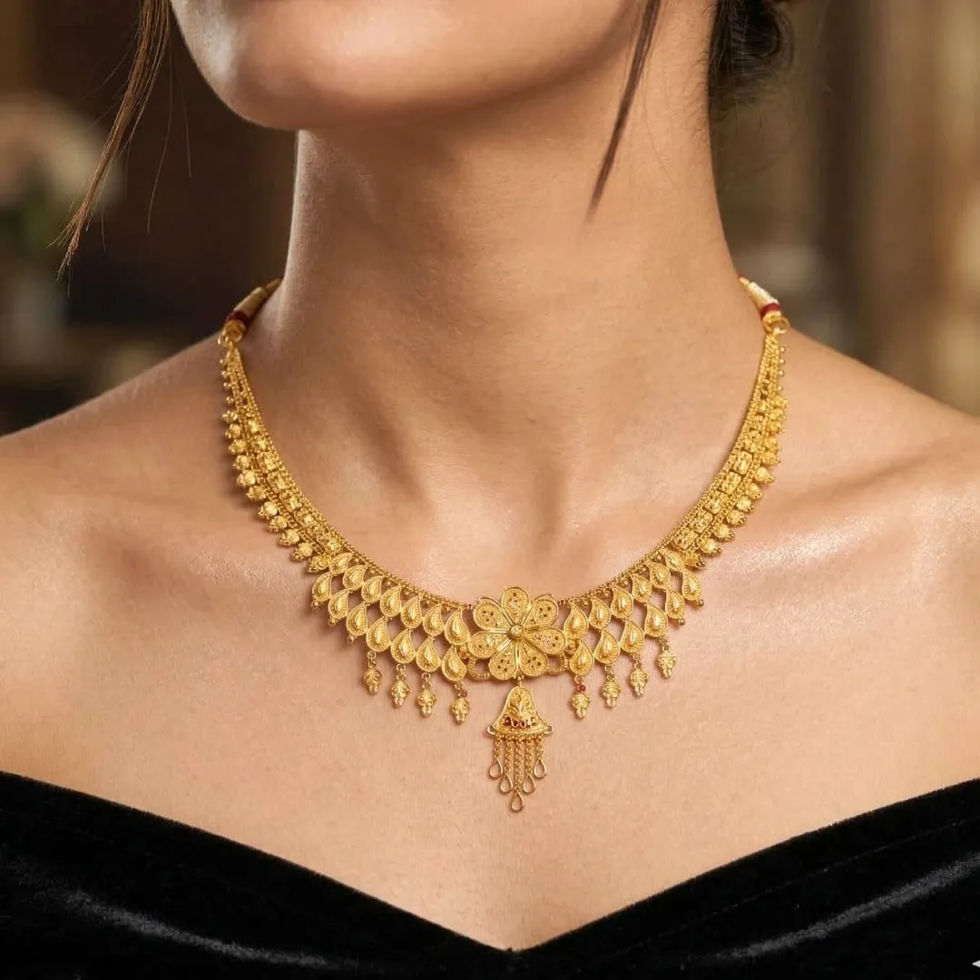 Necklace, view 2