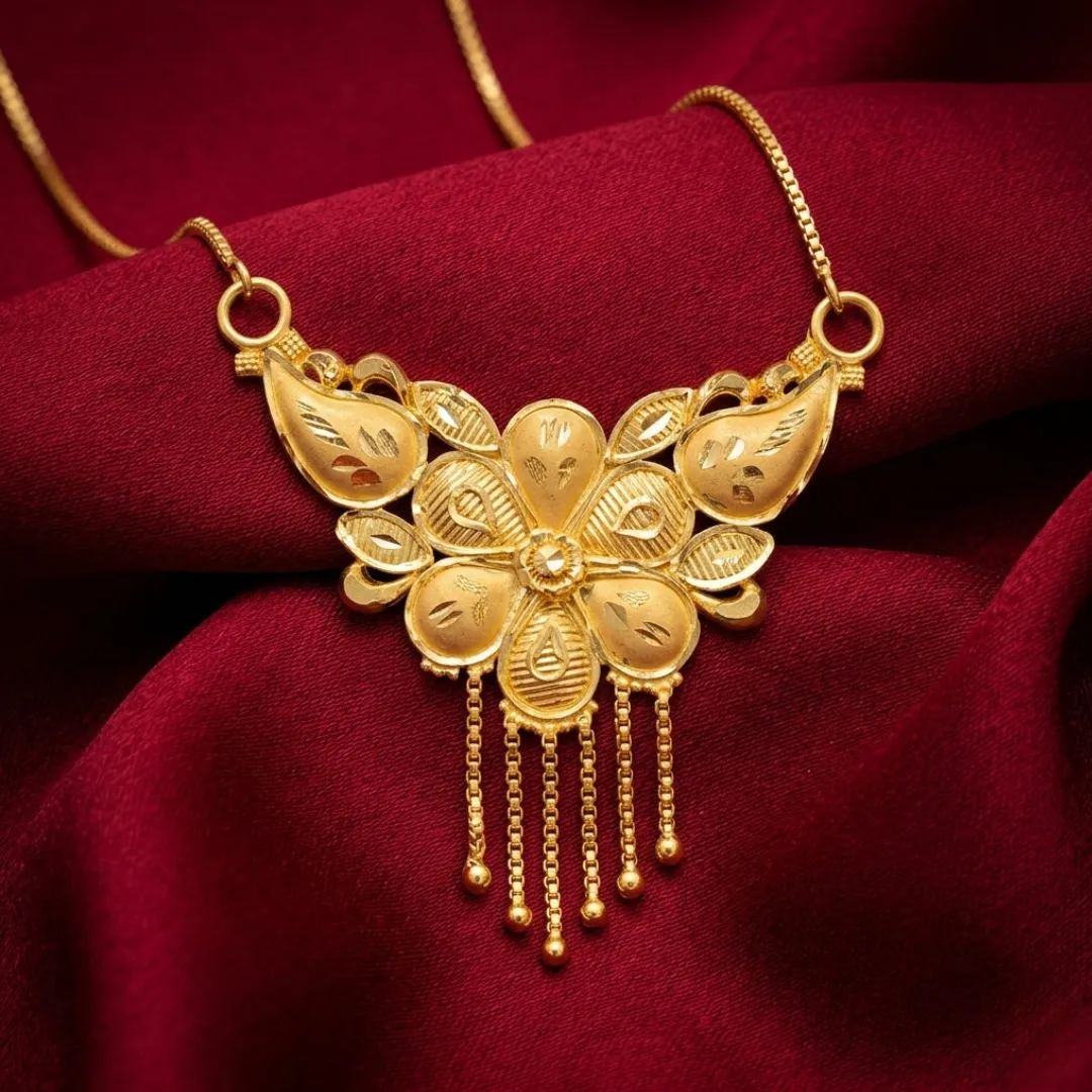Pendant 19, view 2