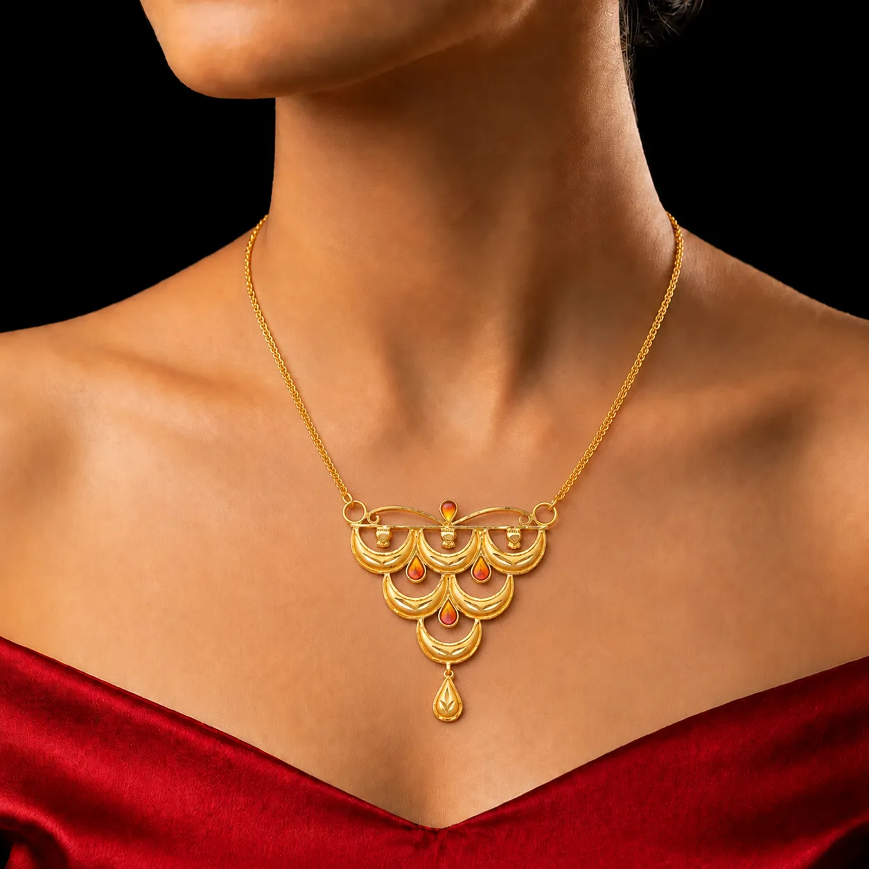 Pendant 21, view 2