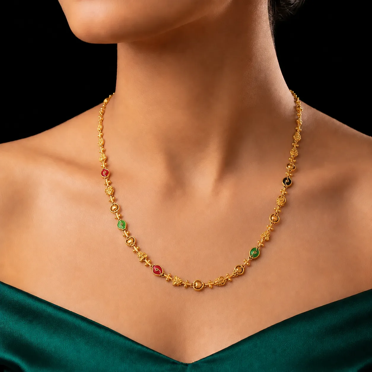 Women Chain 1, view 3