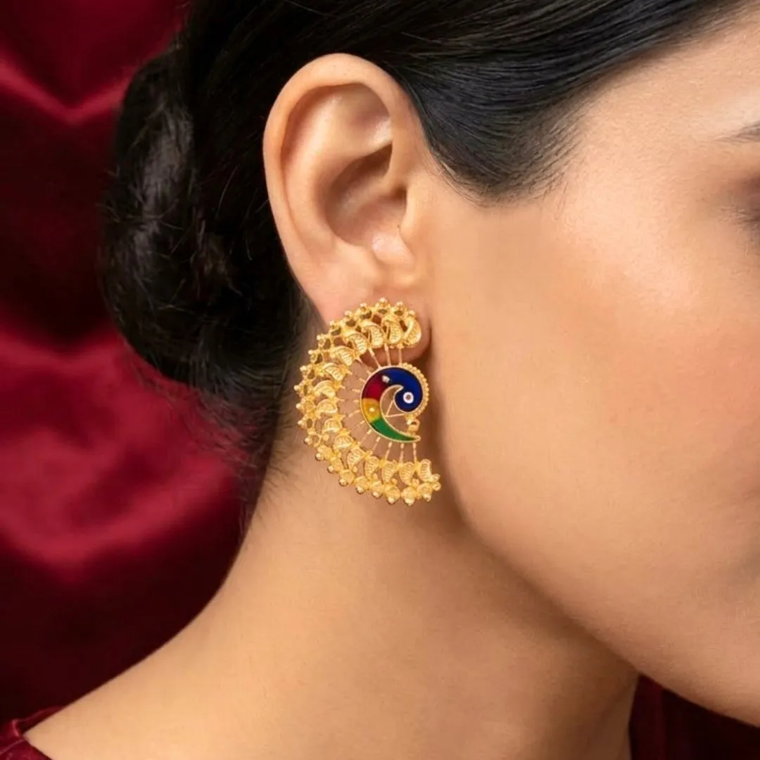 Earring, view 2