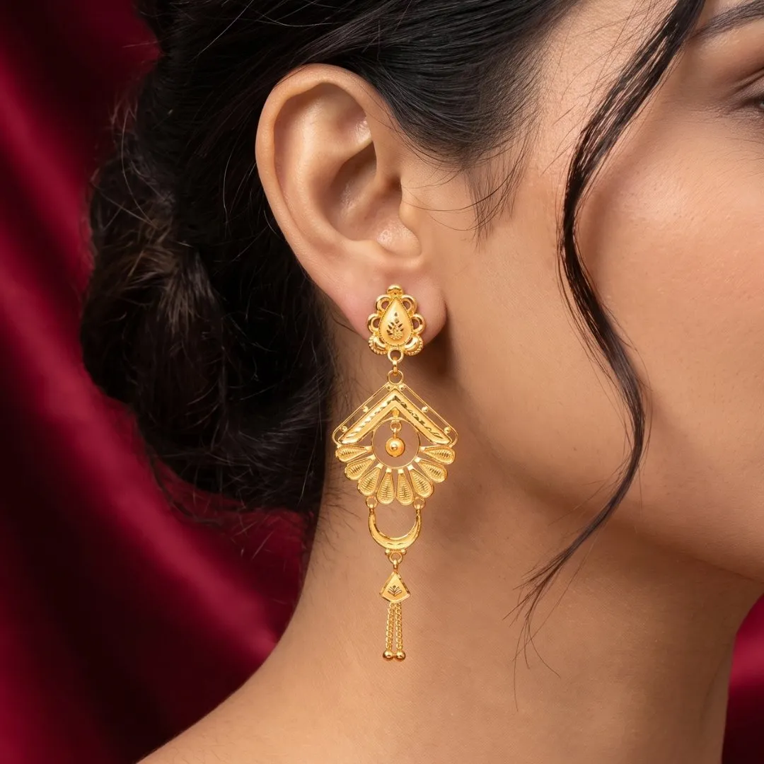 Earring, view 2